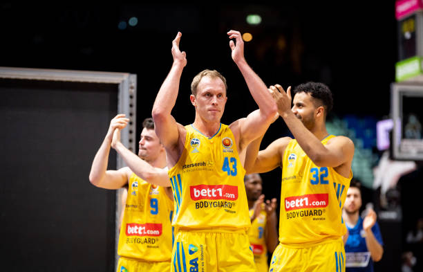 显示出豪门 显示出豪门