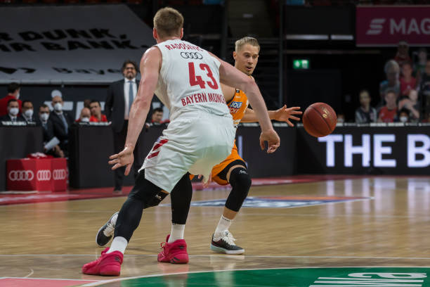 果与竞赛成 果与竞赛成