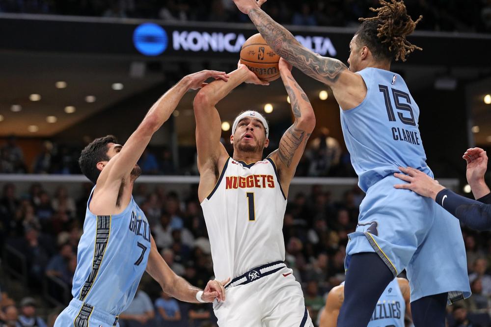 育米兰面对 育米兰面对